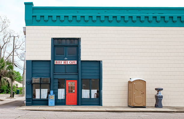 Best Portable bathroom rental  in Neenah, WI